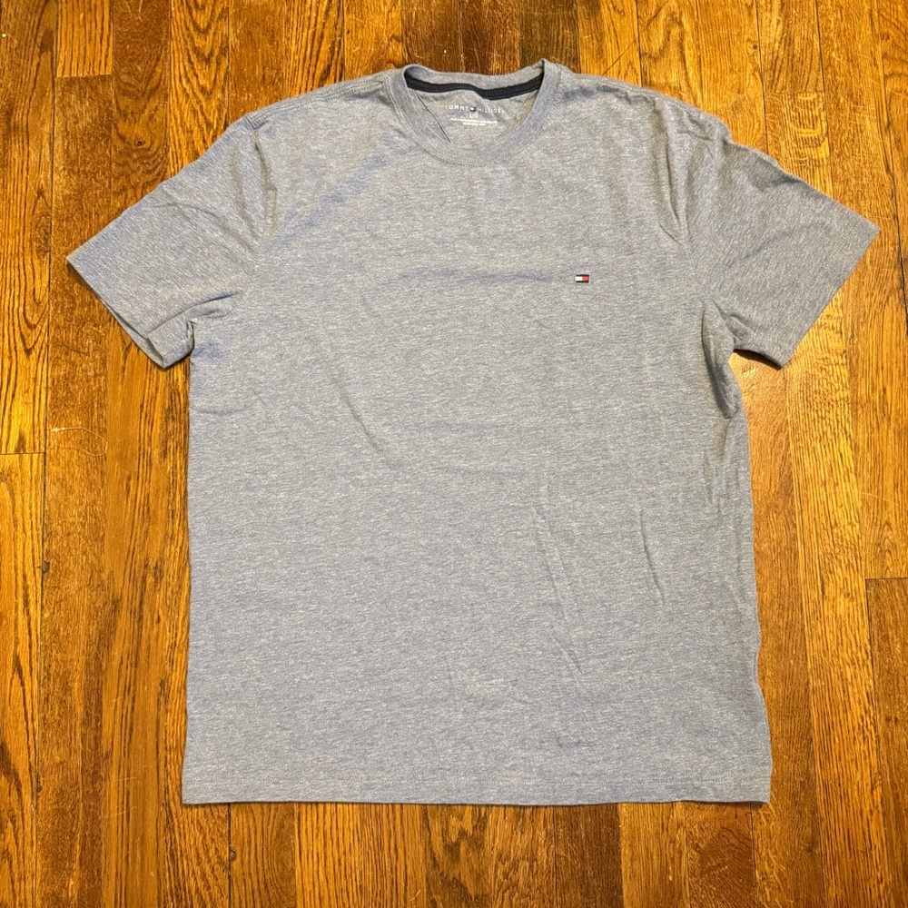 Tommy Hilfiger Light Heather Gray Short Sleeve Crewneck Tee